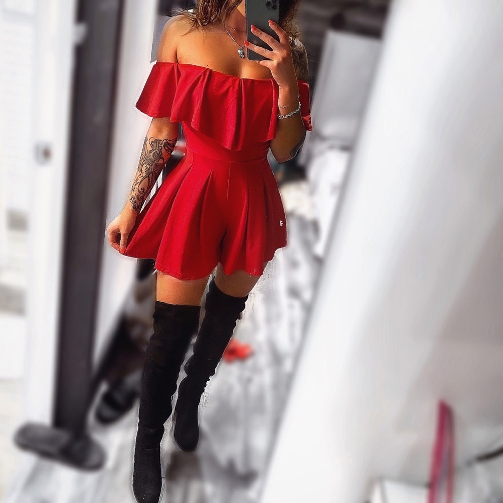 Sexy Red Romper 🌹